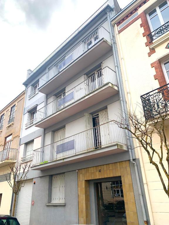 LE CALLOU Parking Face aux Thermes Rez de Chaussée — hotel in Vichy