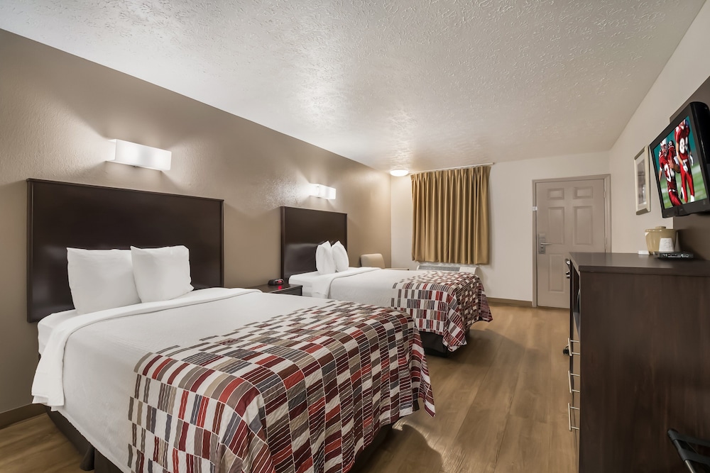 Red Roof Inn Crossville - photo 12