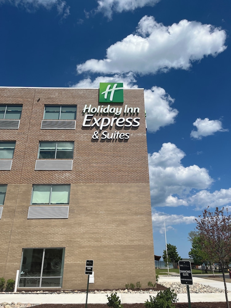 Holiday Inn Express and Suites Oscoda by IHG - photo 20