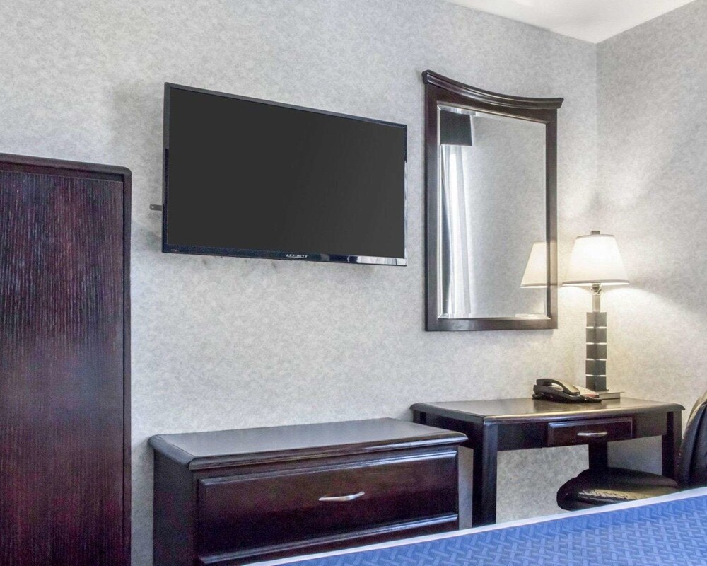 Paramount Inn - photo 21