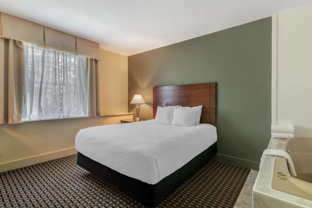 Best Western Plus Brunswick Bath - photo 38