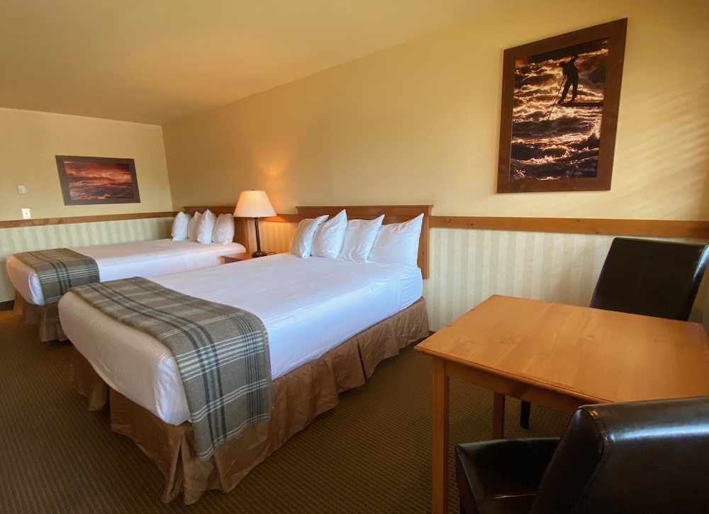 Cousins Country Inn - photo 25