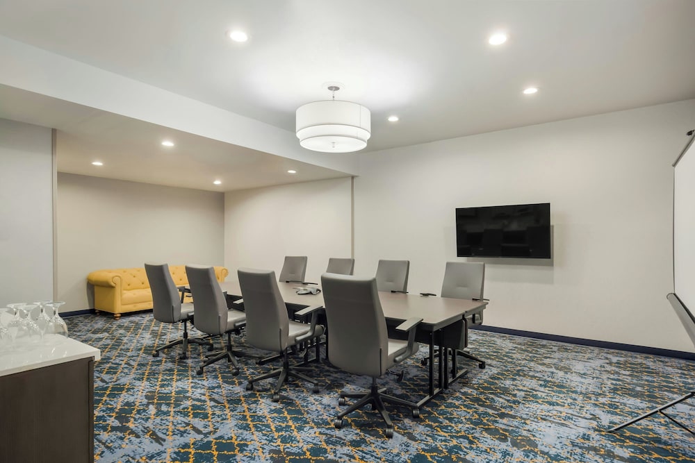 Courtyard by Marriott Rockaway Mount Arlington - photo 42