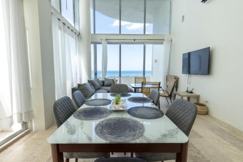 Temporada B52 — 4-Star Luxury Hotel in Telchac Puerto, Mexico