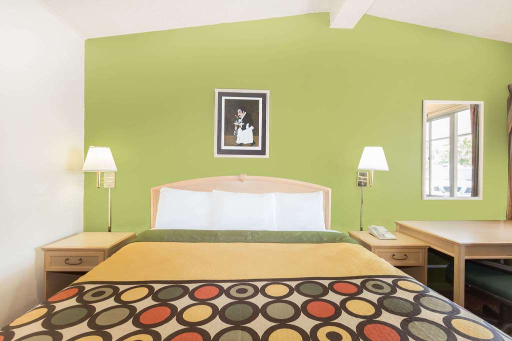 Knights Inn Statesboro - photo 5