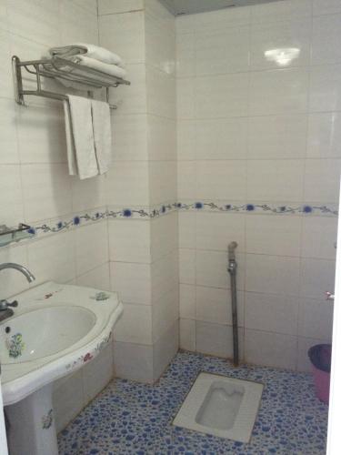 Yurui Business Hotel in Hanyuan, People's Republic of China