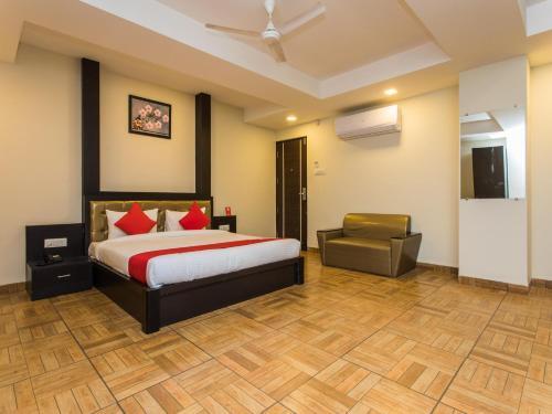S24 Hotel in Dhar, India