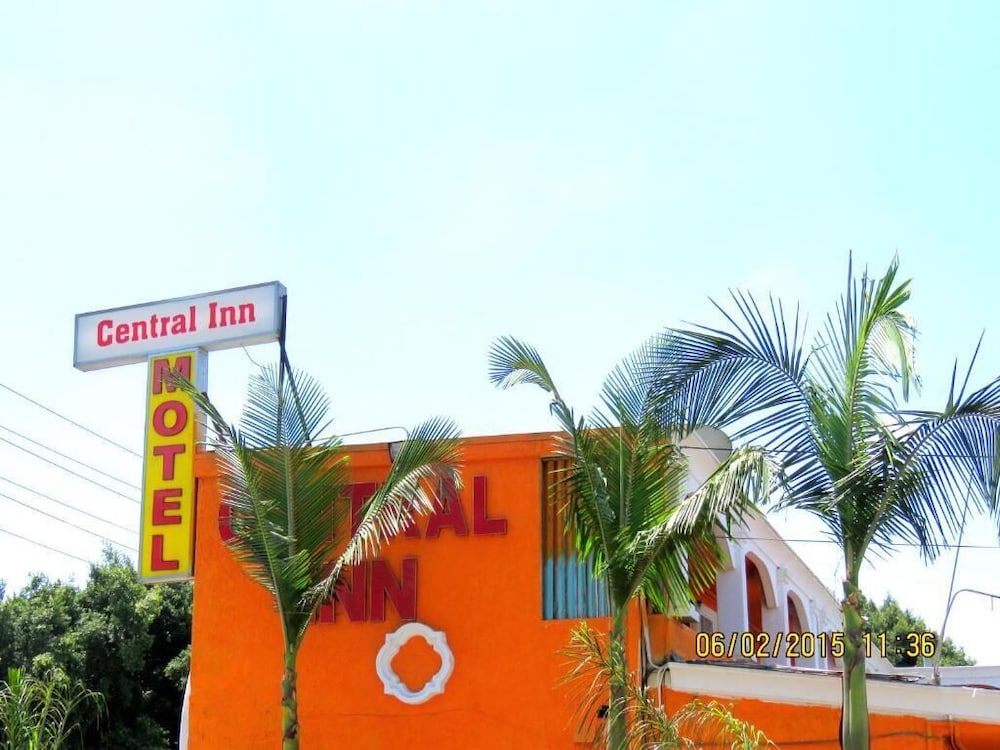 Central Inn Motel - photo 35