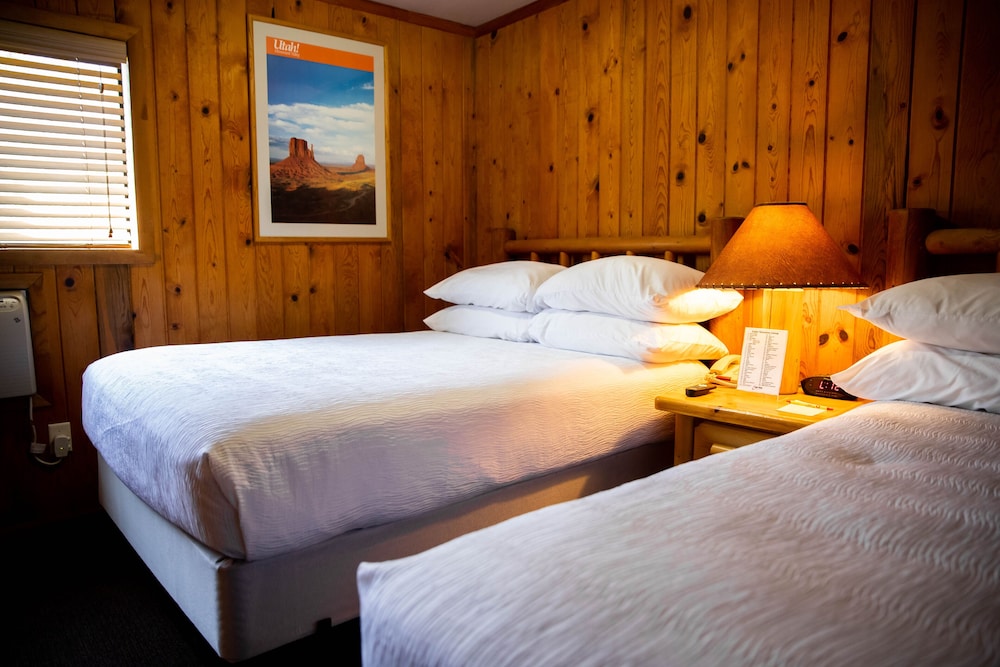 Red Stone Inn - photo 13