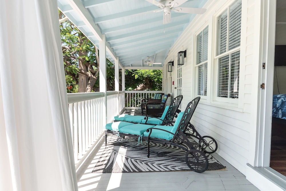 The Porch on Frances Inn Adults Exclusive - photo 35
