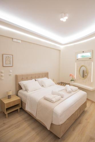 Golden City Center Suites in Rodos, Greece