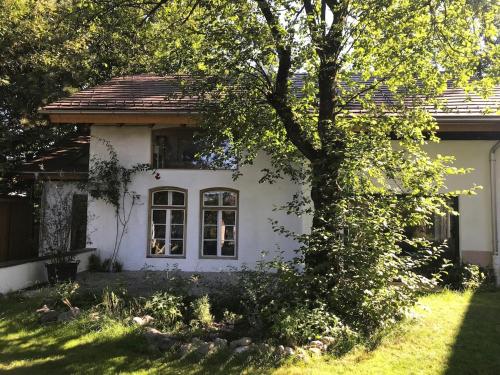 Künstlerhaus im Blauen Land für die grosse Familie — hotel in Ohlstadt