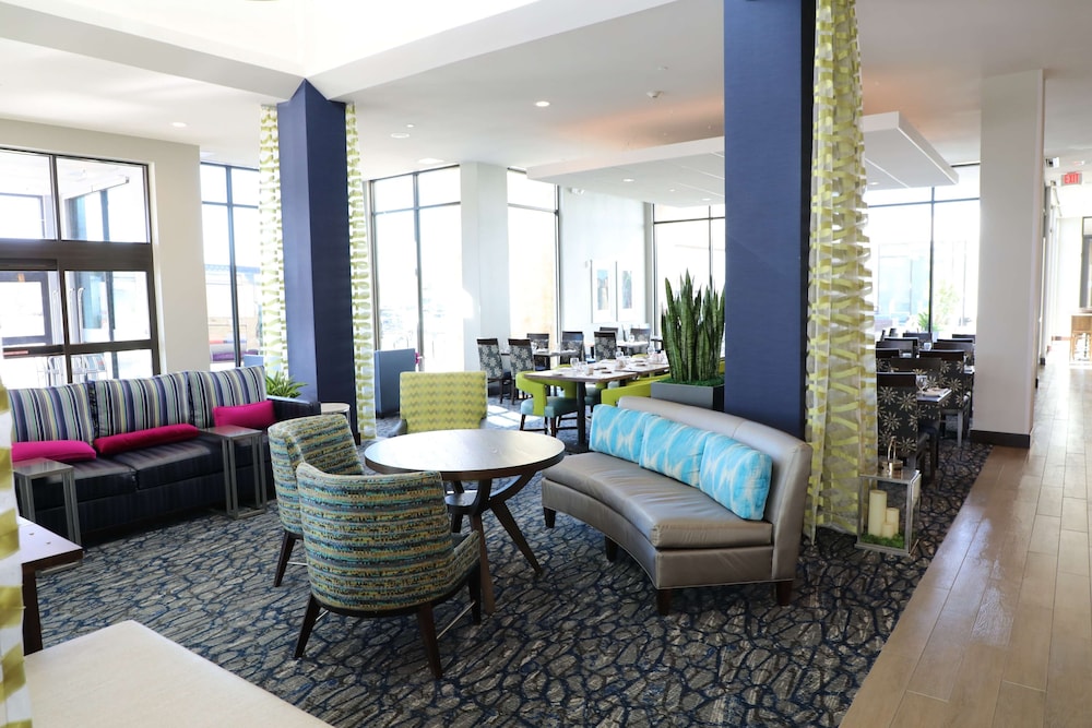 Hilton Garden Inn Austin Airport - photo 3