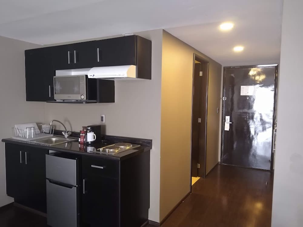 Private kitchenette