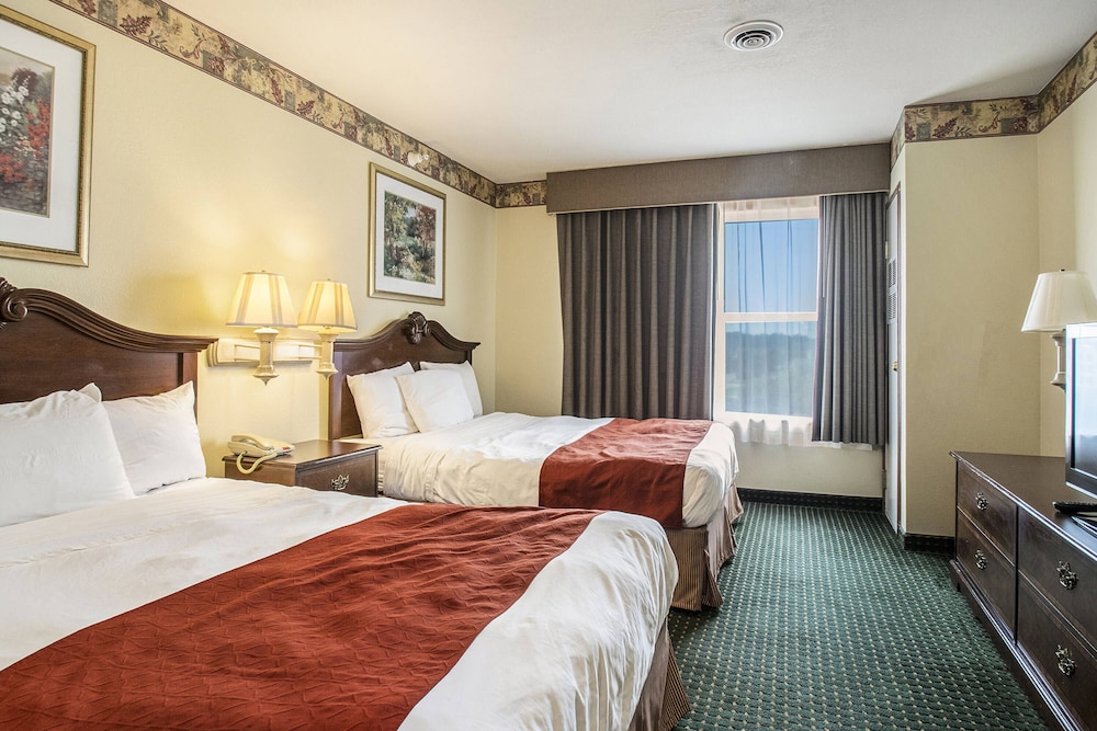 Country Inn & Suites by Radisson Elkhart North — Elkhart — photo 4