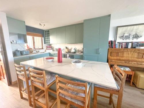 Kalk Bay Stylish 2 Bed Seaviews Garden BBQ Pool 4SJT