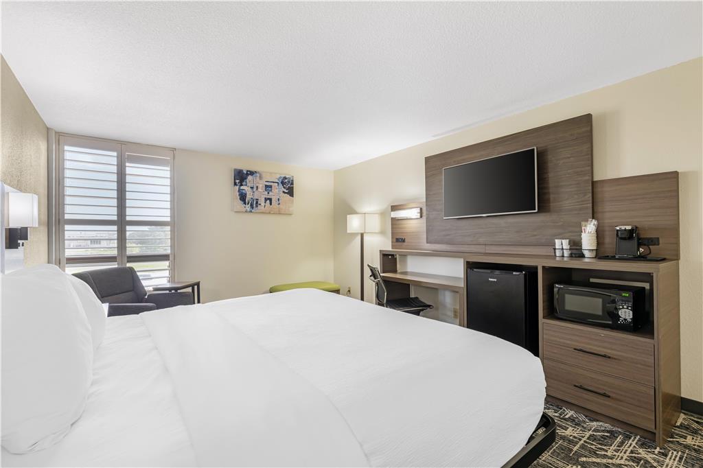 Best Western Plus York Hotel & Conference Center - photo 21