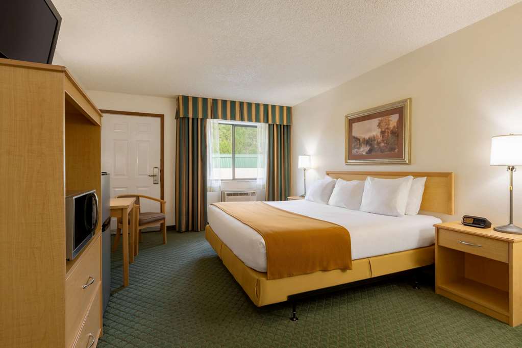 Baymont by Wyndham Whitefish - photo 7