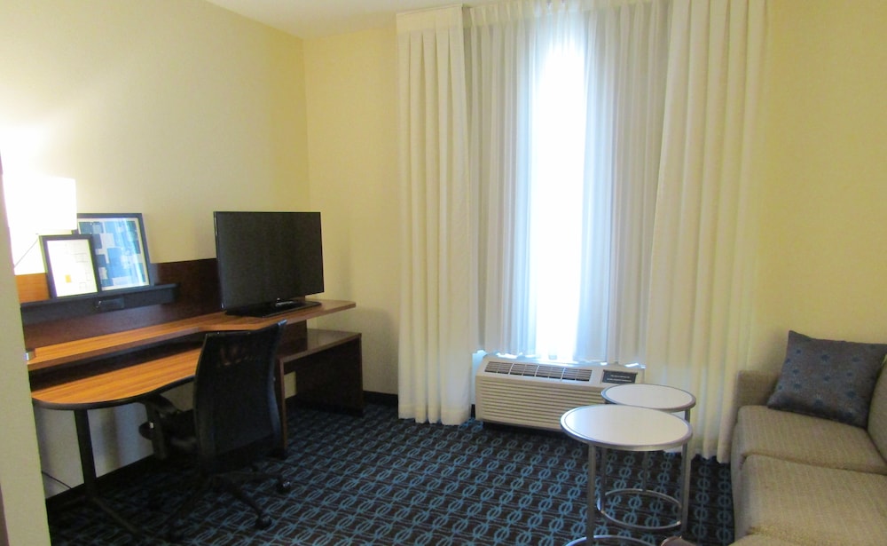 Fairfield Inn & Suites by Marriott Sidney - photo 13