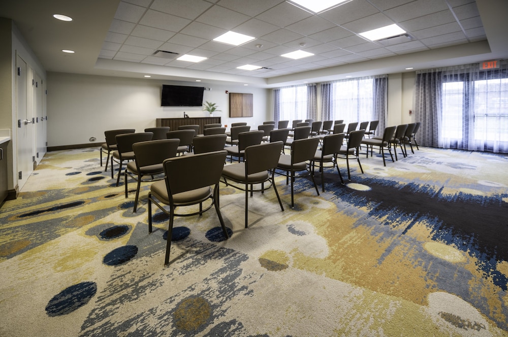 Staybridge Suites Summerville by IHG - photo 67