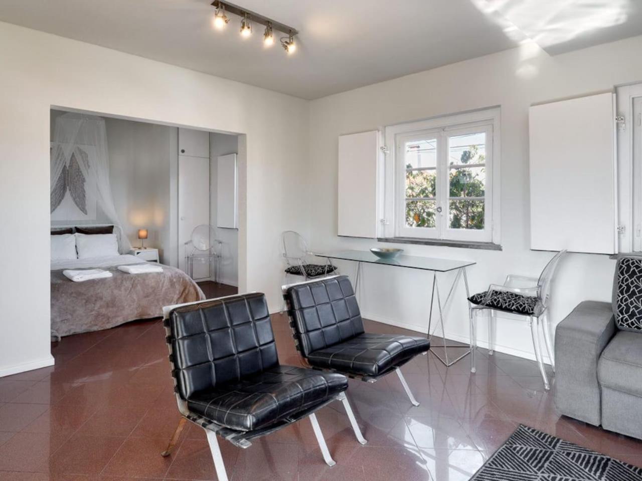 Carcavelos Beach&Bike House — 4-Star Luxury Hotel in Carcavelos, Portugal