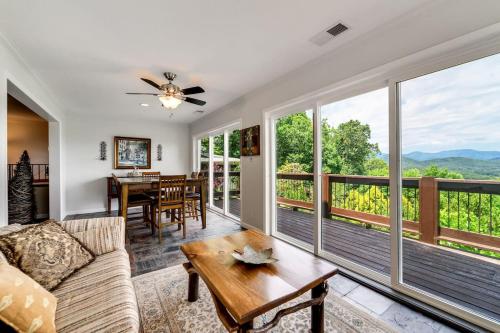 Big Oak in Franklin, United States