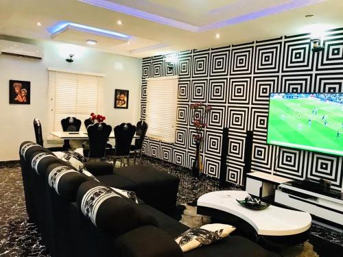 Harmony Homes Ibadan: Modern 3BR Duplex in Oluyole — 4-Star Luxury Hotel in Ibadan, Nigeria