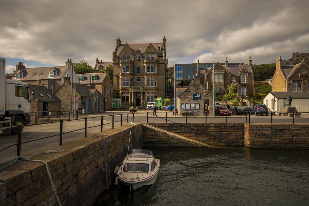 The Stromness Hotel — hotel in Stromness
