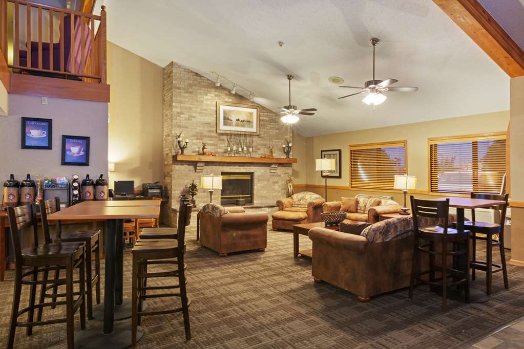 AmericInn by Wyndham Dickinson - photo 6