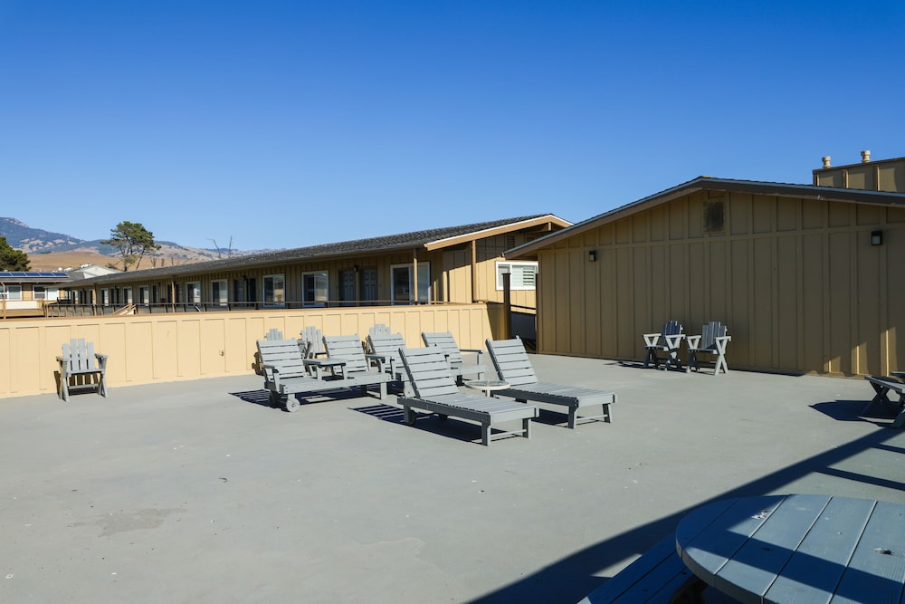 Silver Surf Motel - photo 119