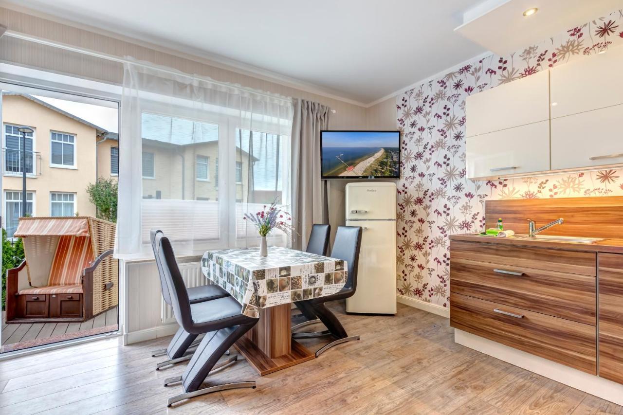 Ferienwohnungen zum Ostseestrand — 4-Star Luxury Hotel in Ahlbeck, Germany