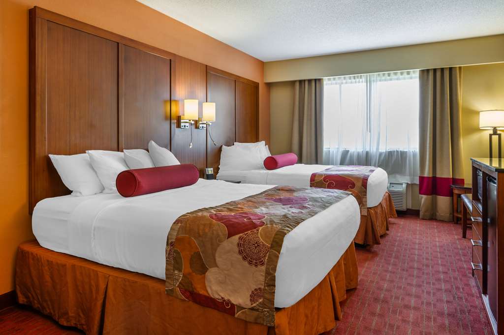 Best Western Plus Georgetown Corporate Center Hotel - photo 2