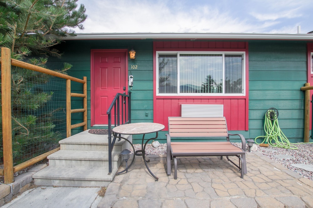 Yellowstone Gateway Inn - photo 93