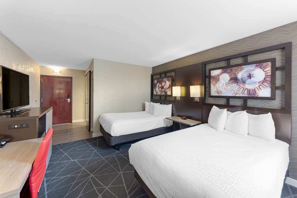 Best Western Plus Austin Central - photo 28