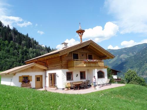 Chalet Schröckgut — 4-Star Luxury Hotel in Bad Hofgastein, Austria