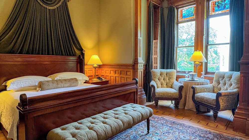 Wentworth Mansion - photo 25