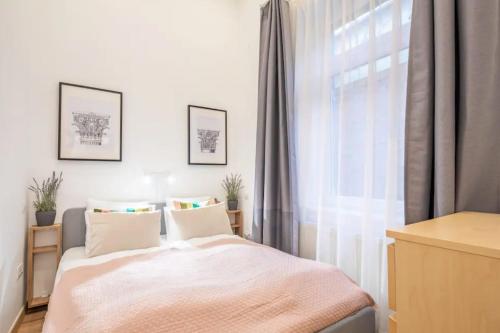 Izabella Harmony — 4-Star Luxury Hotel in Budapest, Hungary