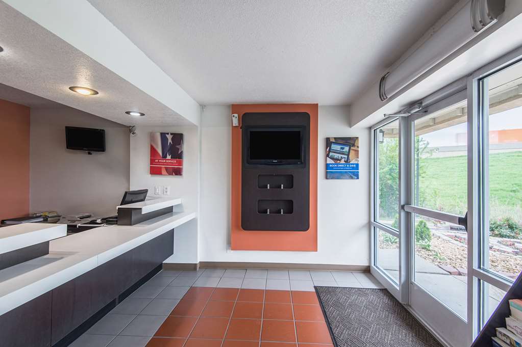 Motel 6 Overland Park KS - photo 22