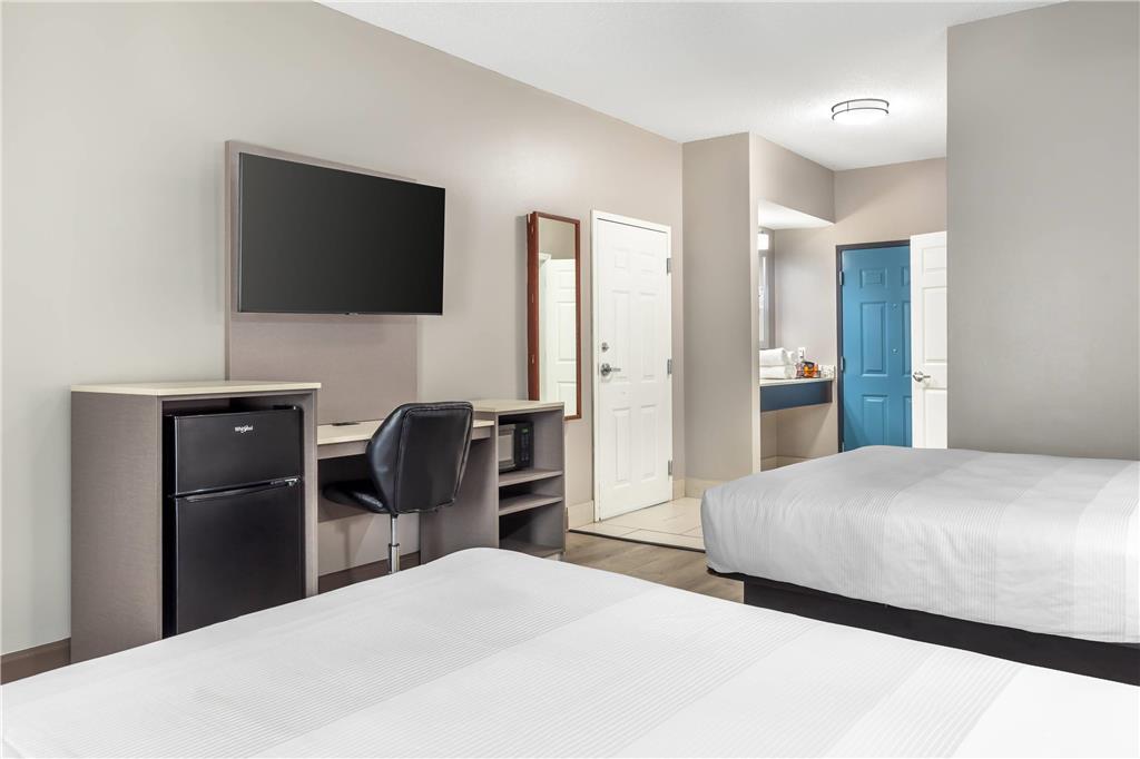 Quality Inn Wilmington - photo 11