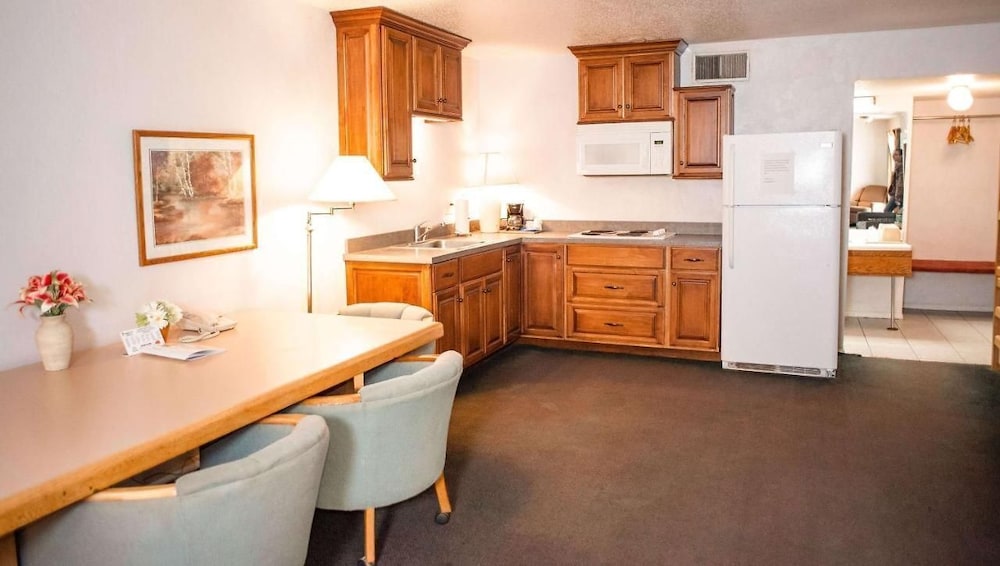 Wayfarer Inn Woodward - photo 23