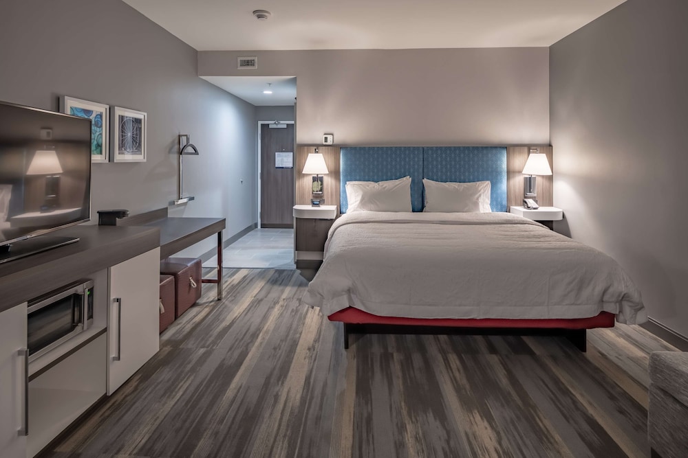 Hampton Inn & Suites Dallas Plano Central - photo 28