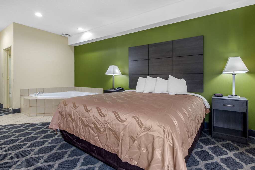 Quality Inn Kingstree North - photo 15