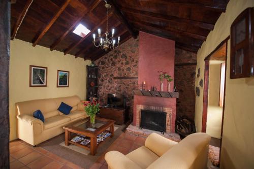 Casa Vidal — 4-Star Luxury Hotel in Guia De Isora, Spain