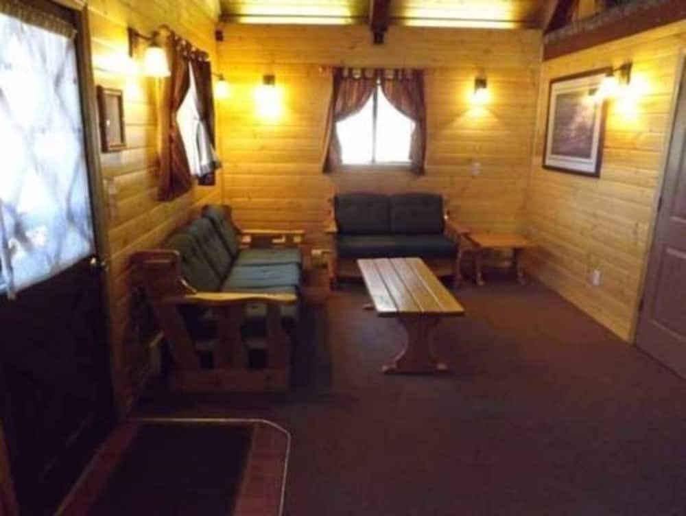 Arizona Mountain Inn and Cabins - photo 266