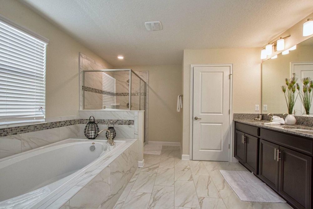 9032hs the Retreat at Championsgate — 4-Star Luxury Hotel in Davenport, United States