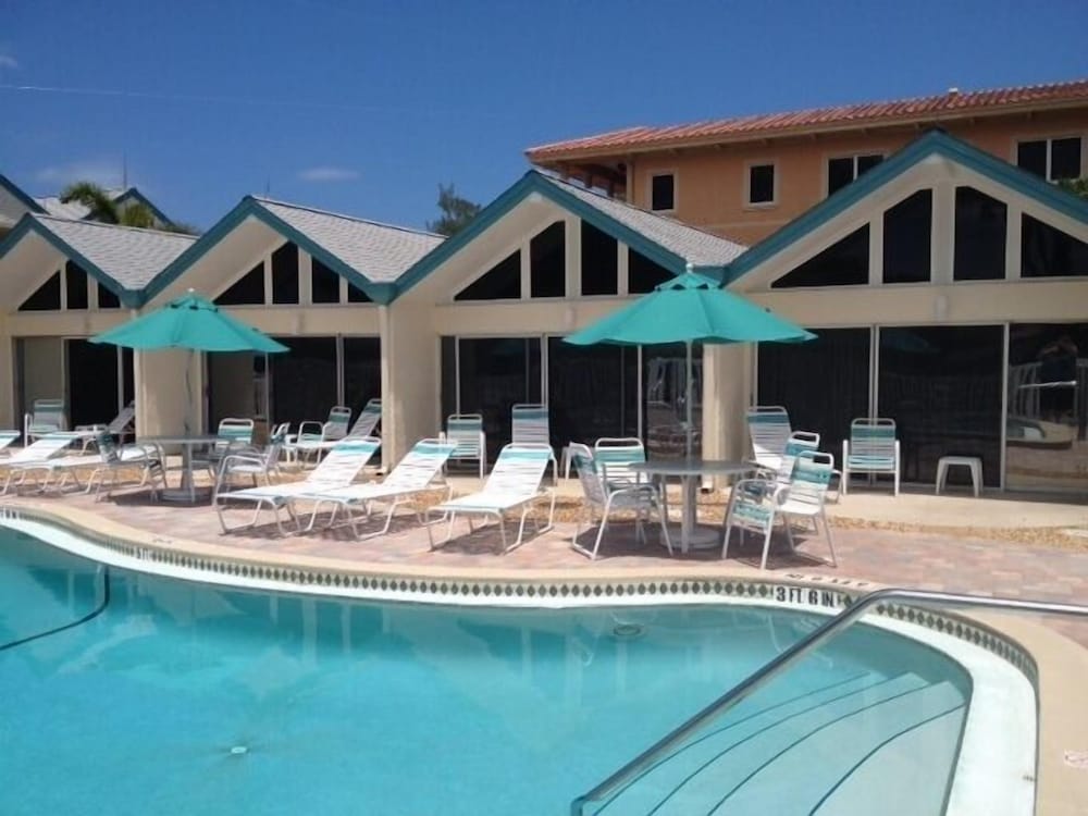 Coconuts Beach Resort - photo 145