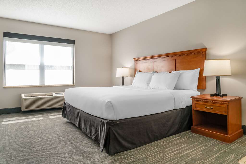 Country Inn & Suites by Radisson Rossford Toledo South - photo 22