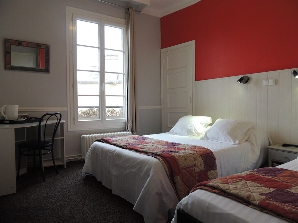 Hôtel Le Hussard — Alencon — photo 4