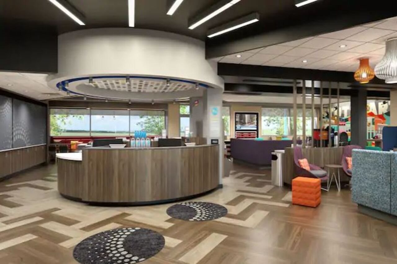 Tru by Hilton Grand Prairie - photo 3