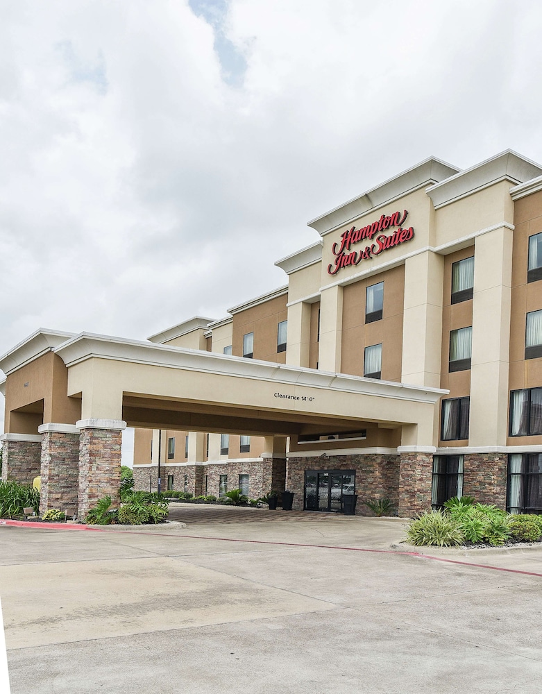Hampton Inn & Suites Bay City TX - photo 43